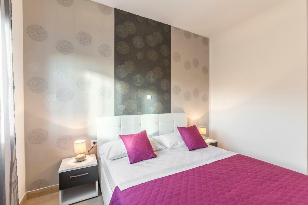 Apartments Karlo Подстрана Экстерьер фото