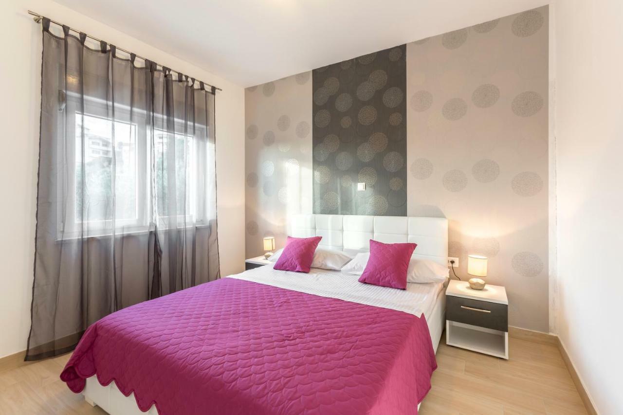 Apartments Karlo Подстрана Экстерьер фото